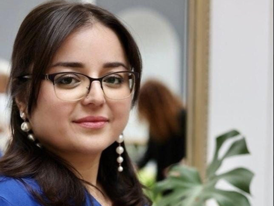 Как преодолеть с помощью гипноза «детские» комплексы, рассказывает Севиндж Салманова